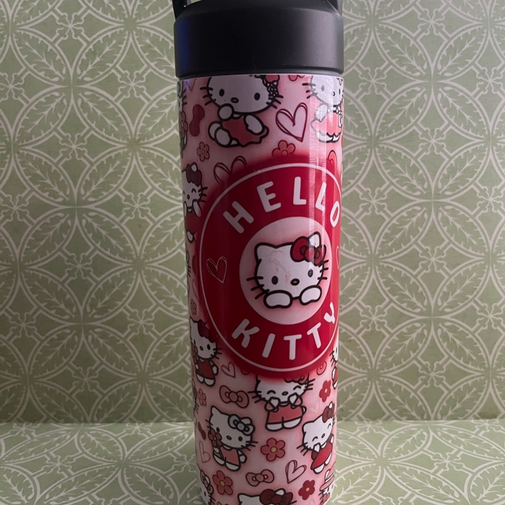 Hello Kitty Floral Water Bottle